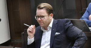 HI och PÅ till försvar för högskolans kakburk