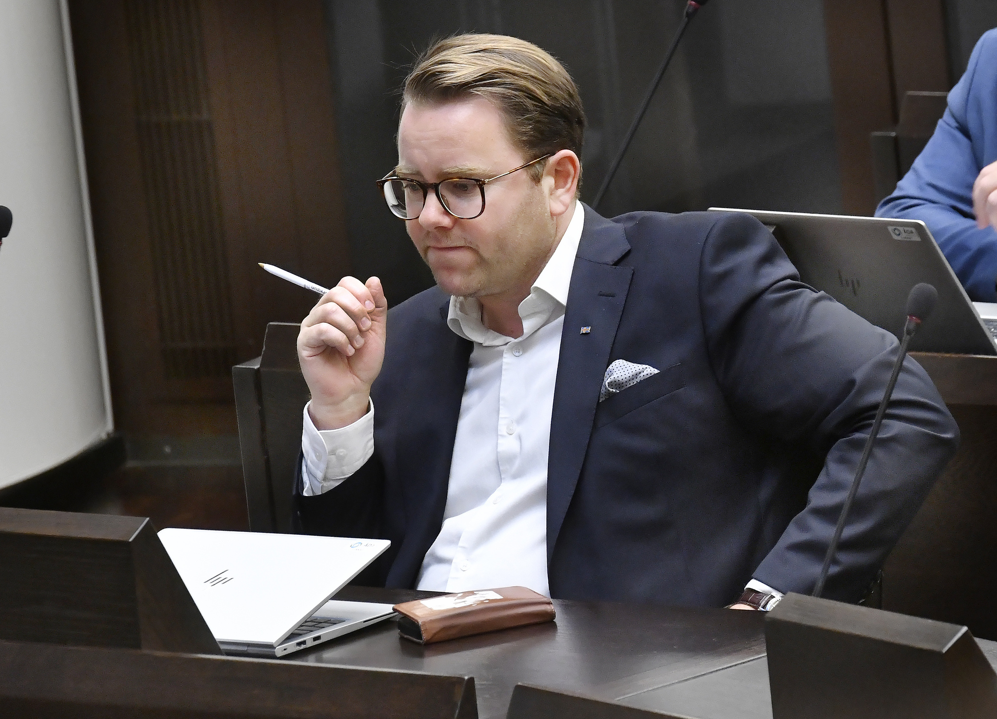 HI och PÅ till försvar för högskolans kakburk