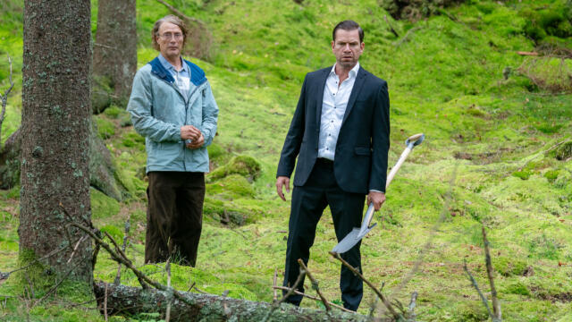 Filmisk fyrklöver med rödvitt i toppen