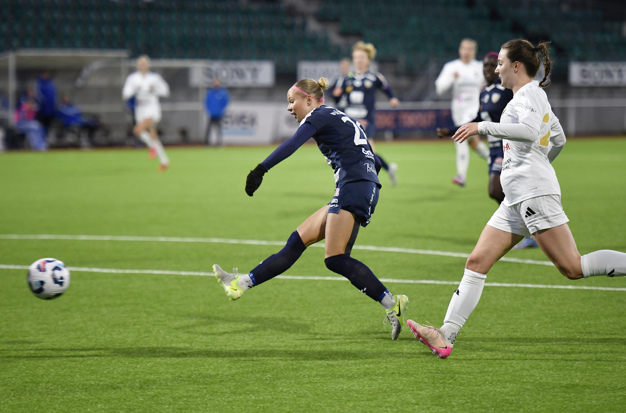 Tre viktiga poäng för ÅU i toppstriden