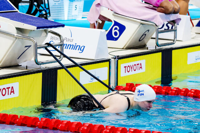 Tre brons och flera rekordtider för Örnkvist i para-VM