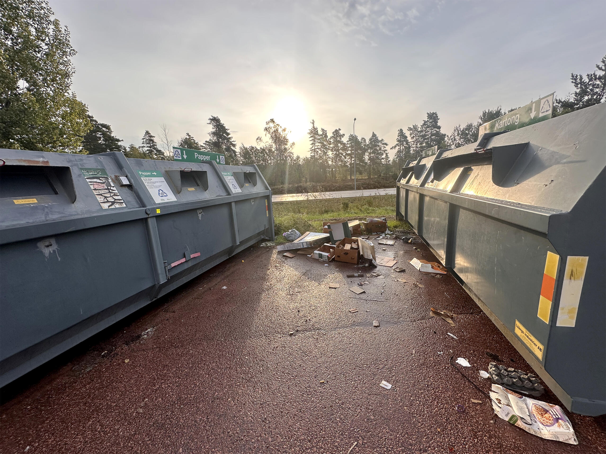 Mise stänger återvinningsstation- för mycket sopproblem
