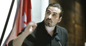 Socialminister Arsim Zekaj (S): Regeringen är inte överens i den här frågan