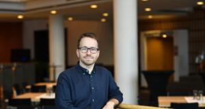 Dottern fick diabetes – nu ordnar Anders Laine stor välgörenhetskonsert