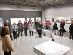 Konstföreningens medlemmar testar gränserna för det monokroma