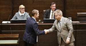 Kritik mot ”hotfulla brev” om producentansvaret