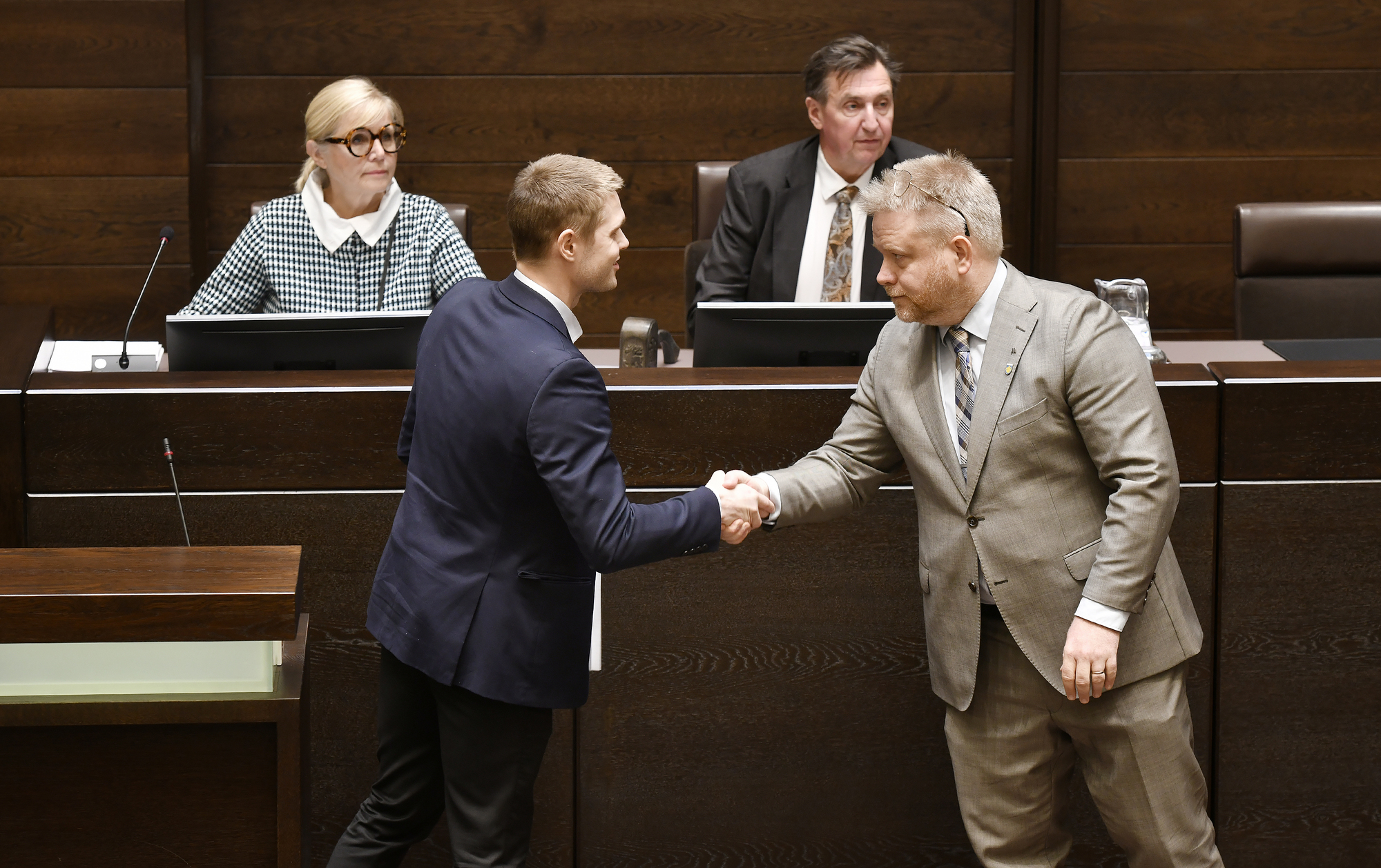 Kritik mot ”hotfulla brev” om producentansvaret