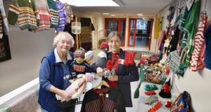 Lillajulmarknad flyttar in i värmen igen