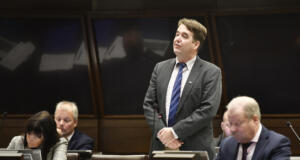 Moderaterna öppna för nytt varv – Ob säger nej