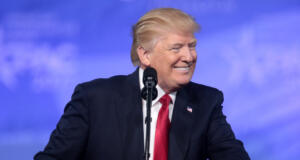 Domen över död man