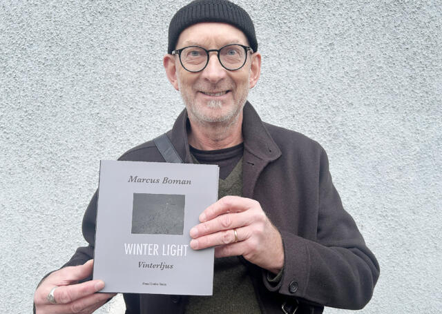 Försenad fotobok finns äntligen i tryck