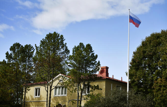 Åtal väckt efter krock utanför ryska konsulatet