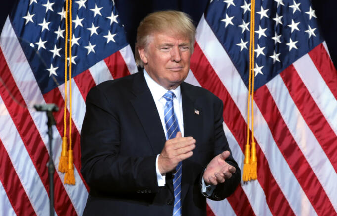 Över världen går en allvarlig storm