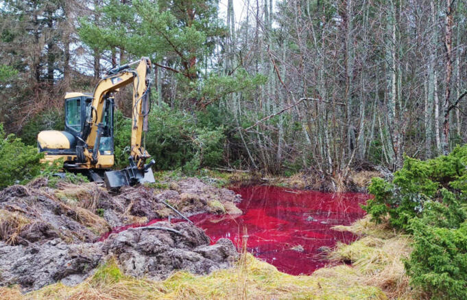 Tankbil välte i Brändö