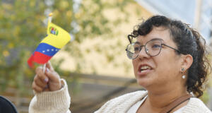 Venezuelaner splittrade om USA:s attack och tillfångatagandet av Maduro