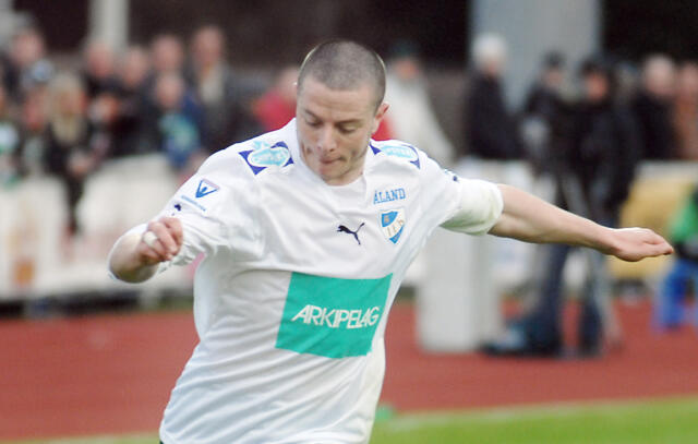 Ex-IFK:are assisterar i Manchester United