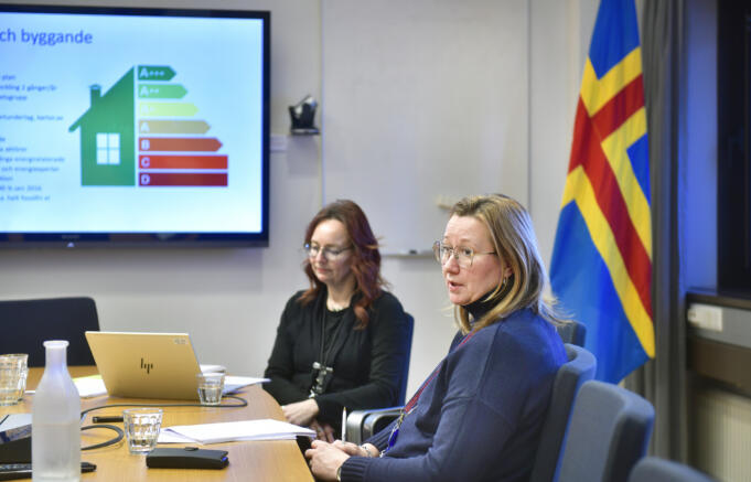 Landskapsregeringen öppnar för klimatramlag