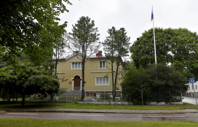 Ljuddrama om mord på konsulatet översätts