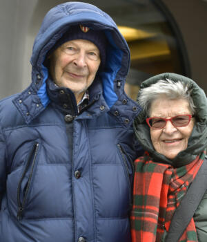 Snäll, busig och ibland sträng – så är en bästa vän