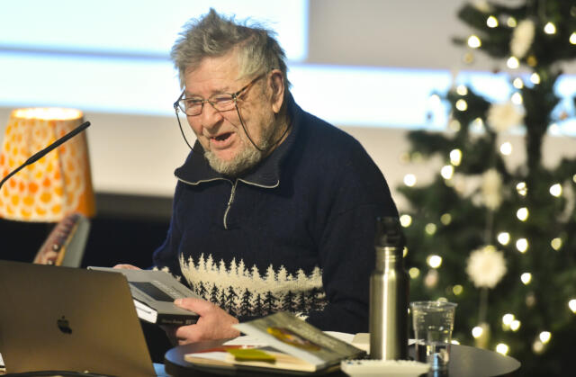 Cajorna sjunger tonsatt Bergman-dikt