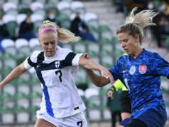 Finland förlorade i VM-kvalet – en halvlek för Adelina Engman