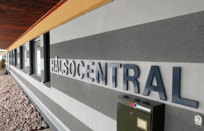 Finström i skrivelse till ÅHS: stäng inte Godby hälsocentral