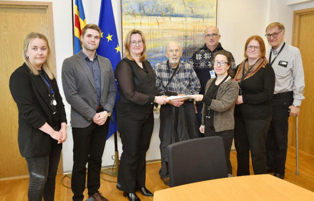 Nytt hopp för Granöfjärden – boende fick möta ministrar