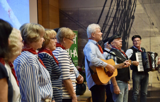 Ny bok samlar sjömanssånger och shanties