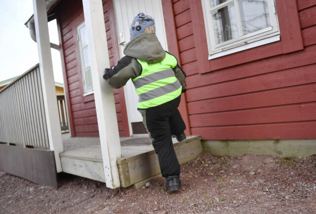 Barnens bästa eller politik?