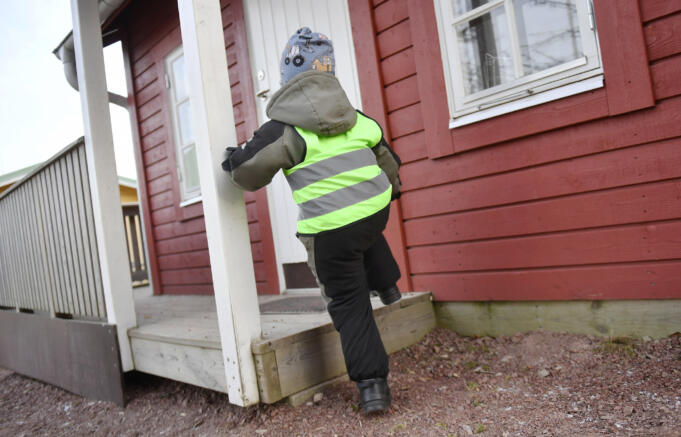 Barnens bästa eller politik?
