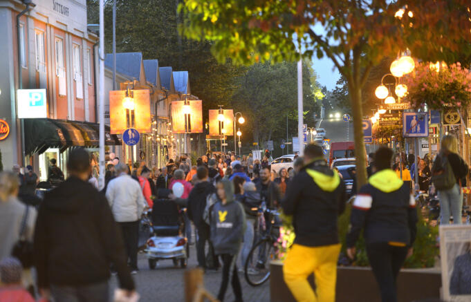 Ungdomsstök på stan – myndigheter vädjar om hjälp