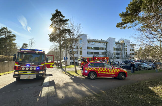 Byggnadsbrand på Måsvägen släckt – man kontrollerar för spridning