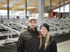 Påvals nya ladugård är klar – snart flyttar korna in