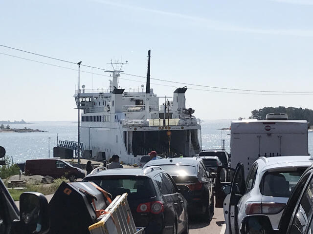 Passagerare fastnade på Alfågelns bildäck – intern utredning är klar