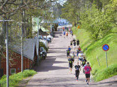 Deltagarna i Mercy Ships Race springer in 20 000 till sjukvårdsfartyg
