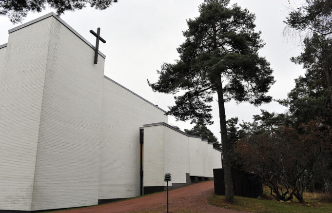Staden vill köpa St Mårtensgården