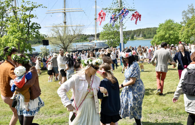 Tipsa Nyan om midsommarfirandet