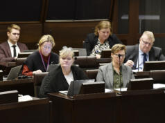 Regeringen svarar: Återköp kan minska konkurrensen