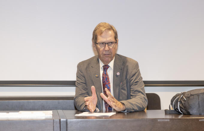 Stephan Toivonen anmäler trafikupphandlingen till KKV