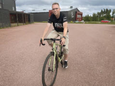 Från Åland till Örnsköldsvik – Roger cyklar för hjärthälsan