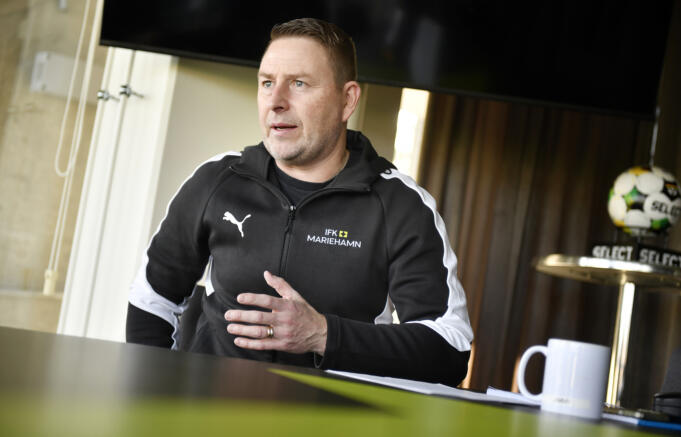 Wargh: ”Prestationen finns där nu måste poängen börja komma”