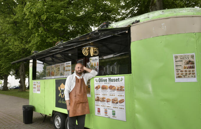 Mångfald på menyn vid Torget – Nyan tar tempen på ”foodtrucksen”