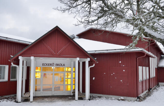 Sättningsskador utredda i Eckerö skola