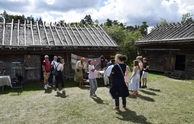 Digert program på Kastelholm i juli