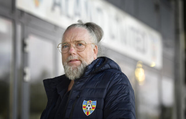 ÅU:s sportchef lånas ut till Ghanas landslag