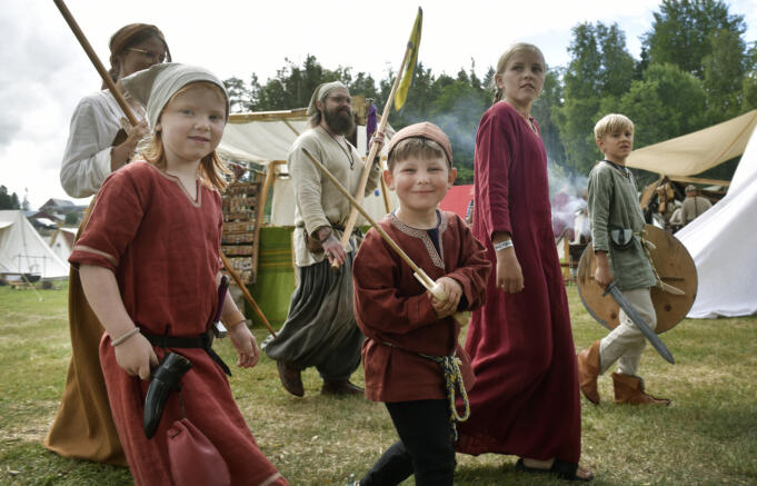 Lyckad inledning på Vikingamarknaden