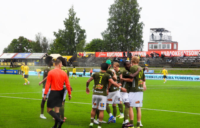 IFK blixtrade till och slog tabellettan