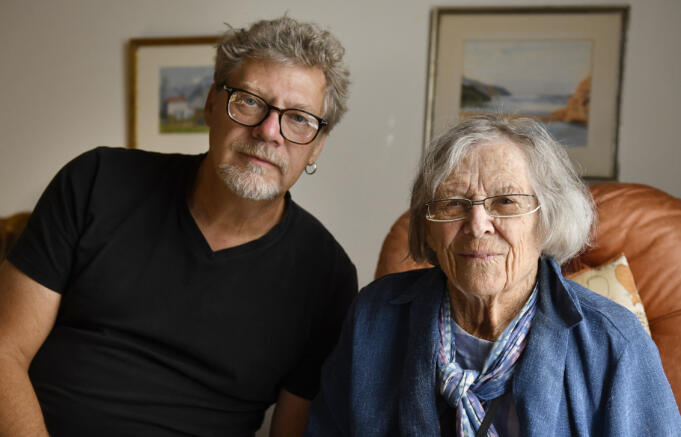DN: 96-årig ålänning tvingas åka till Stockholm för sitt bank-id