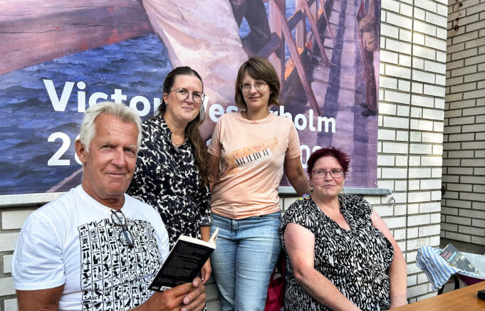Hi Five! sporrar femmor att skriva