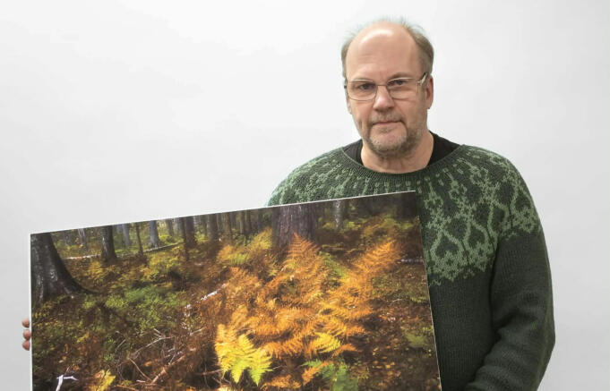 Österbottnisk fotograf ställer ut vid hälsocentralen